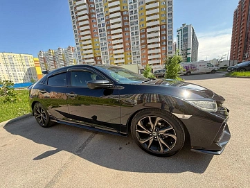 Honda Civic, 2018г, передний привод, вариатор