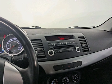 Mitsubishi Lancer, 2011г, передний привод, механика