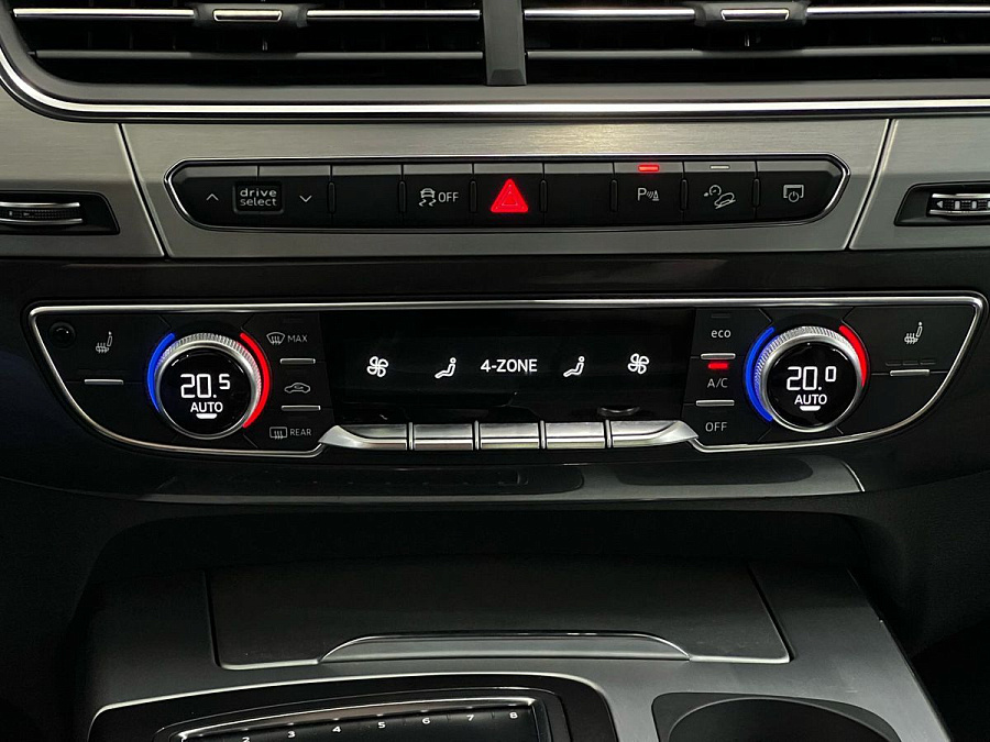 Audi Q7, 2017г., полный привод, автомат