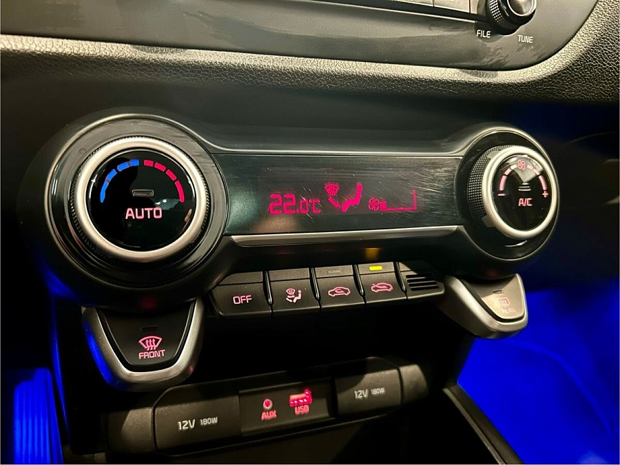 Kia , 2020г., передний привод, автомат