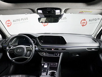 Hyundai Sonata, 2019г, передний привод, автомат