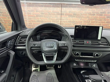 Audi Q5, 2025г, полный привод, робот
