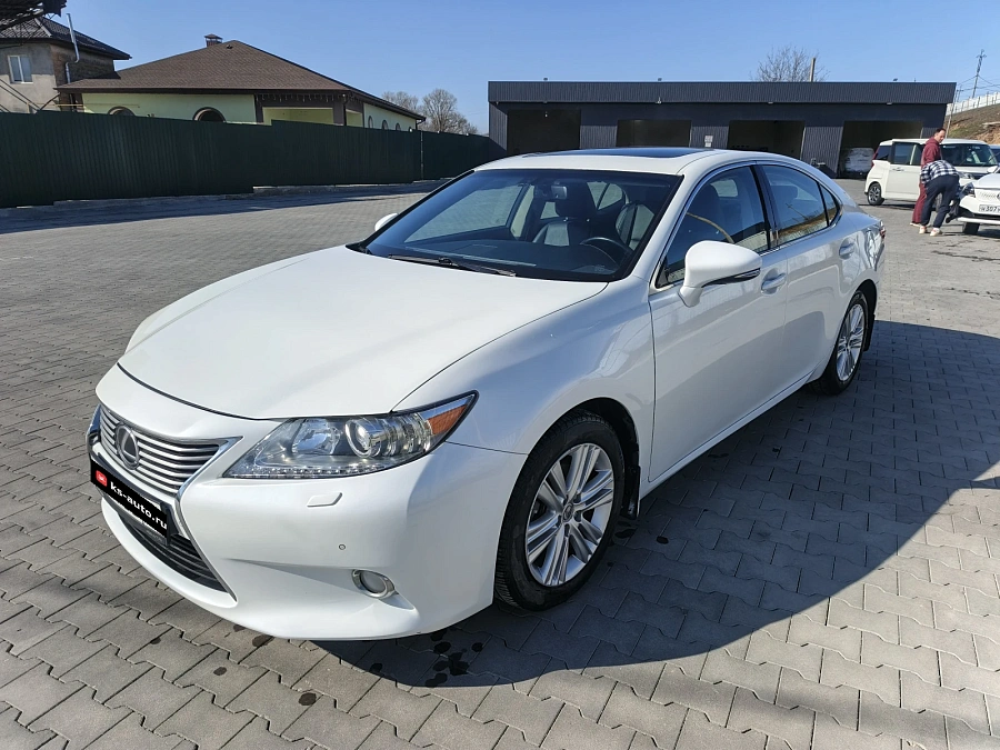Lexus ES, 2013г., передний привод, автомат