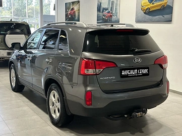 Kia Sorento, 2014г, полный привод, автомат