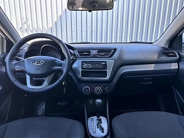 Kia Rio, 2012г, передний привод, автомат