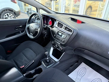 Kia Ceed, 2015г, передний привод, механика
