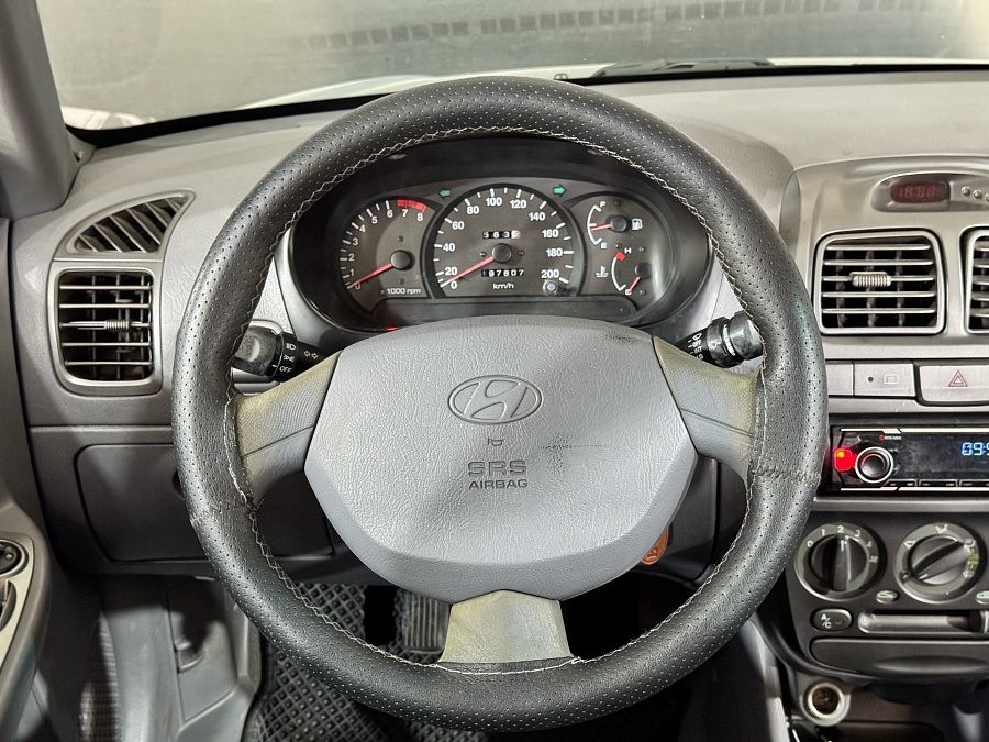 Hyundai Accent, 2007г., передний привод, механика