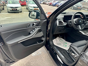BMW X7, 2024г, полный привод, автомат