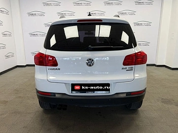Volkswagen Tiguan, 2013г., полный привод, автомат