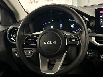 Kia K3, 2025г, передний привод, вариатор
