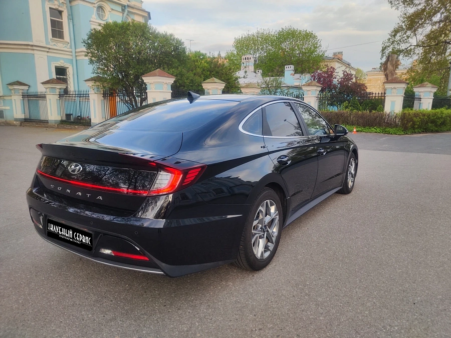 Hyundai Sonata, 2020г., передний привод, автомат