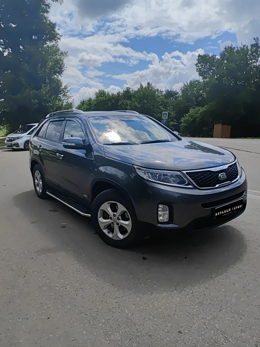 Kia Sorento, 2016г., полный привод, автомат
