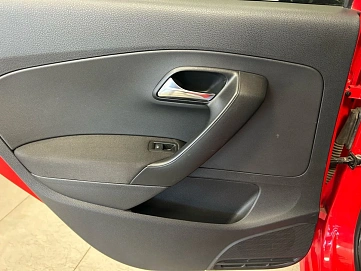 Volkswagen Polo, 2009г, передний привод, механика