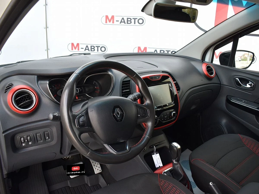 Renault Kaptur, 2018г., передний привод, вариатор