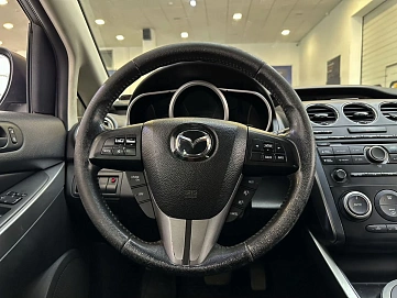 Mazda CX-7, 2011г, передний привод, автомат