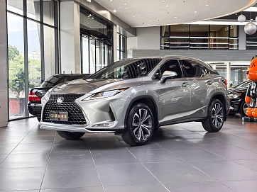 Lexus RX, 2022г, полный привод, автомат