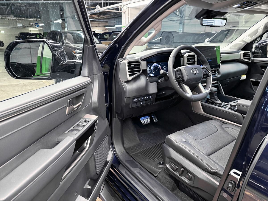 Toyota Tundra, 2024г., полный привод, автомат