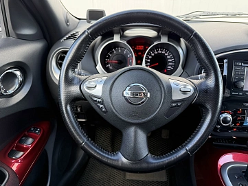 Nissan Juke, 2011г, передний привод, вариатор