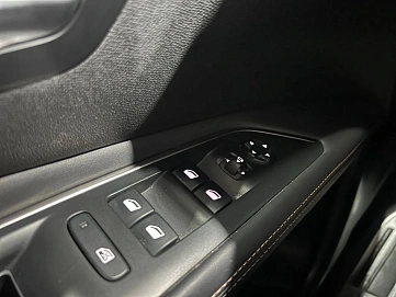 Peugeot 3008, 2018г, передний привод, автомат