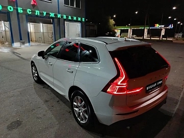 Volvo XC60, 2018г, полный привод, автомат