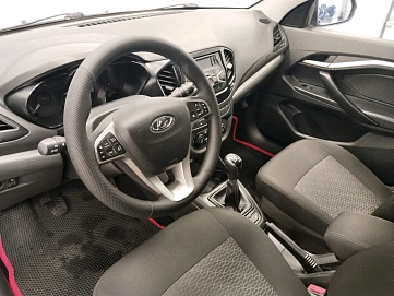 Lada (ВАЗ) Vesta, 2019г, передний привод, механика