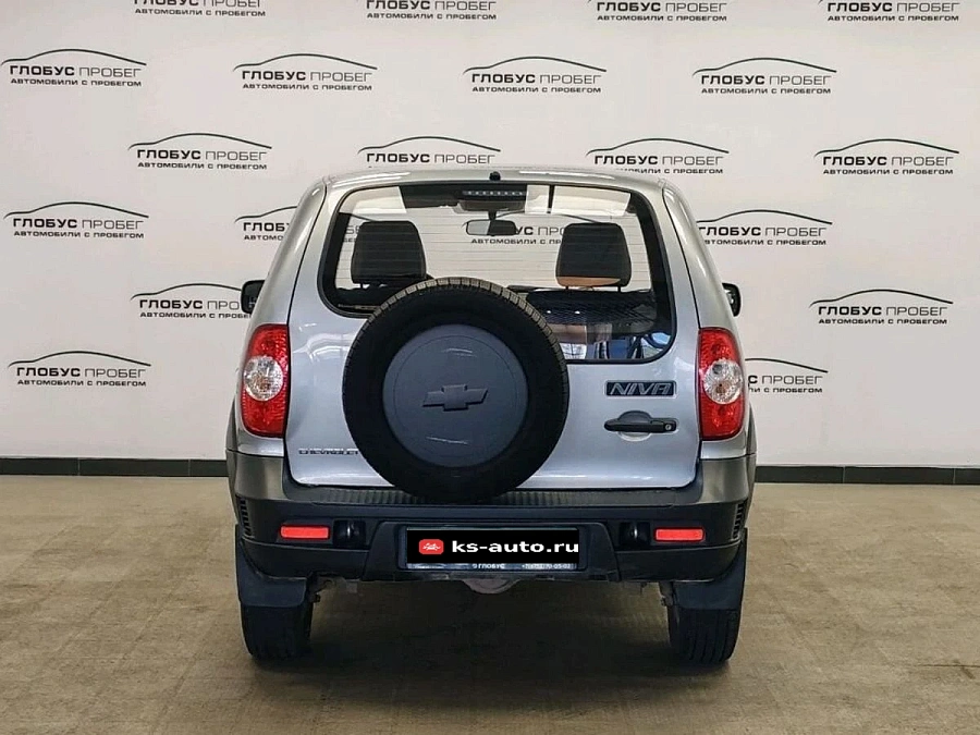 Chevrolet Niva, 2014г., полный привод, механика