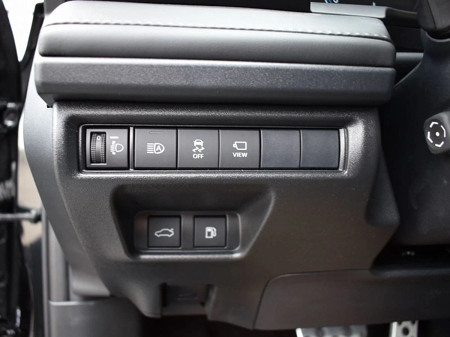 Toyota Camry, 2026г., передний привод, вариатор