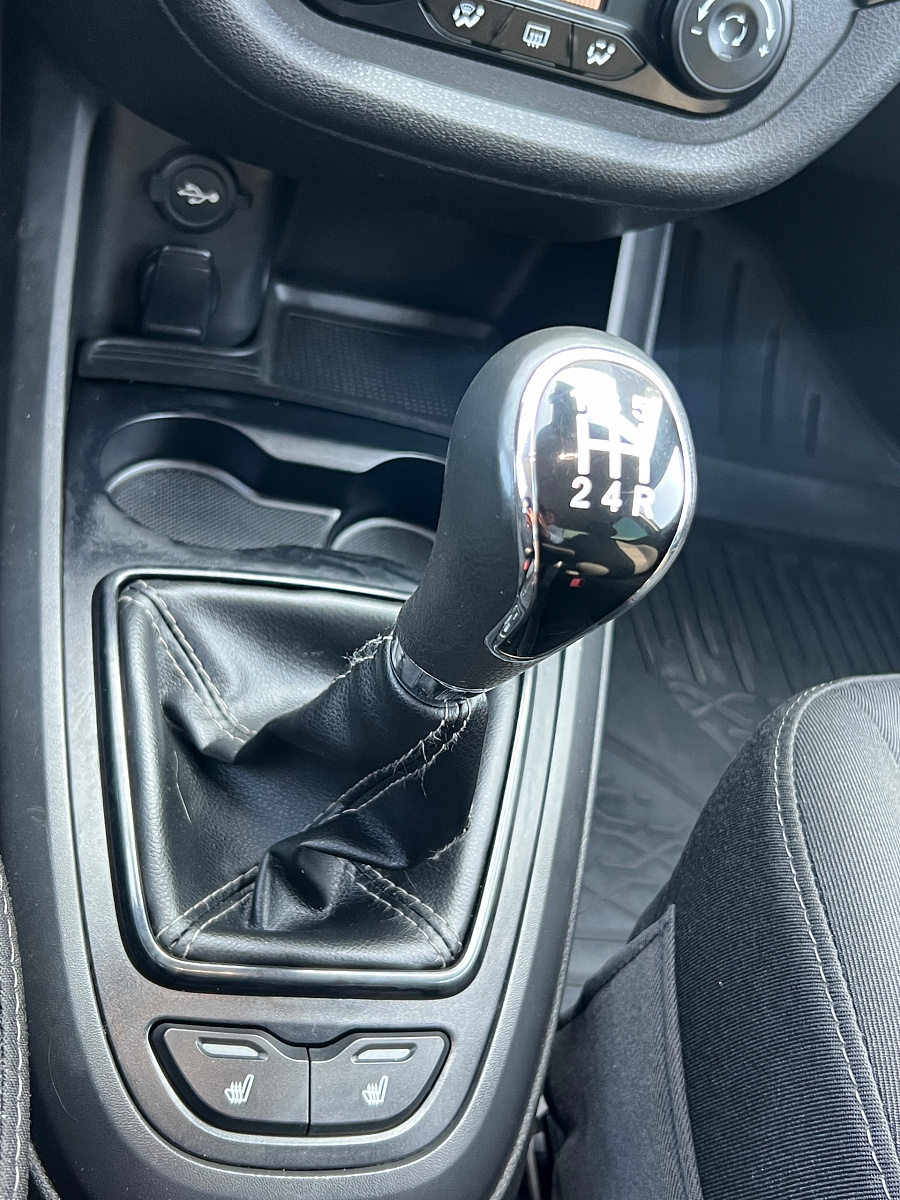 Lada (ВАЗ) Vesta, 2019г., передний привод, механика