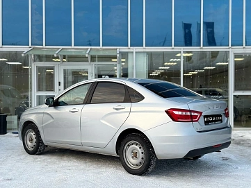 Lada (ВАЗ) Vesta, 2019г, передний привод, механика