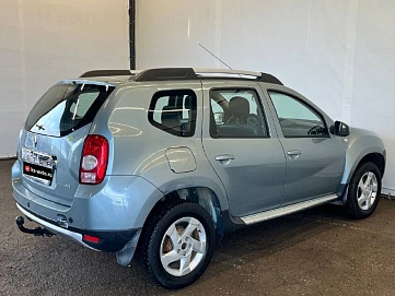 Renault Duster, 2012г, полный привод, механика