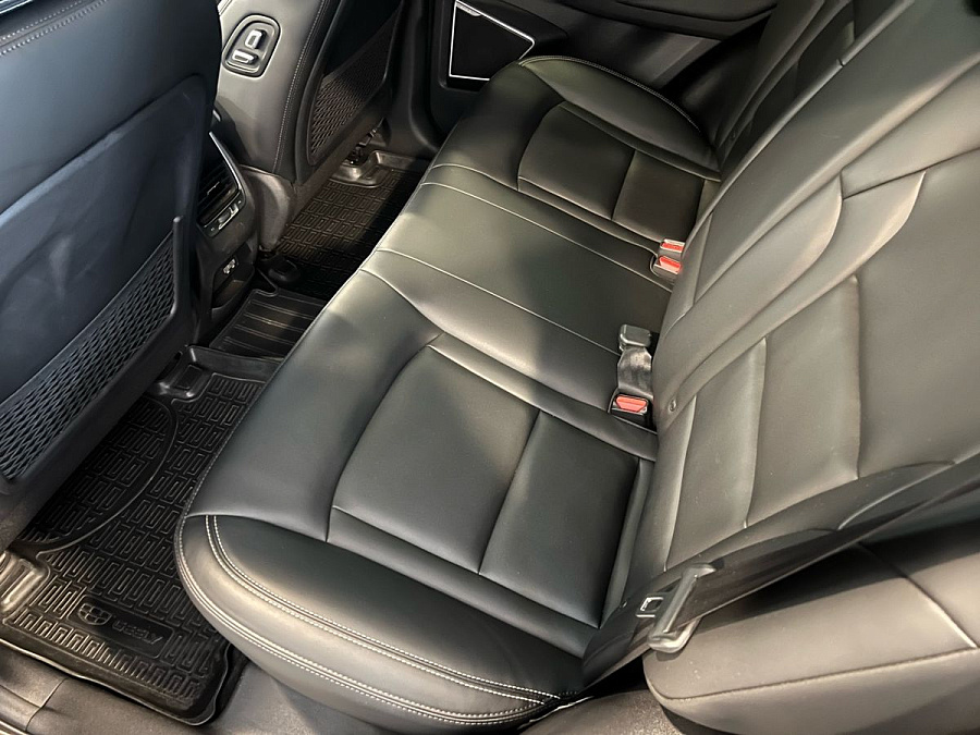 Geely Atlas, 2019г., передний привод, автомат