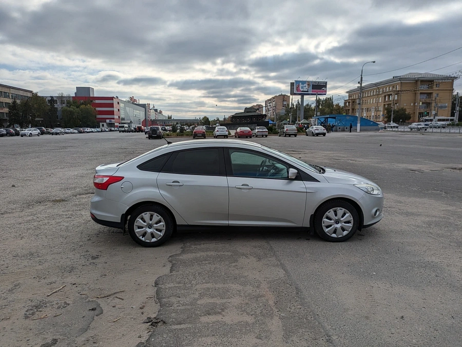 Ford Focus, 2012г., передний привод, механика