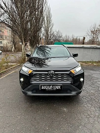 Toyota RAV4, 2018г, полный привод, автомат