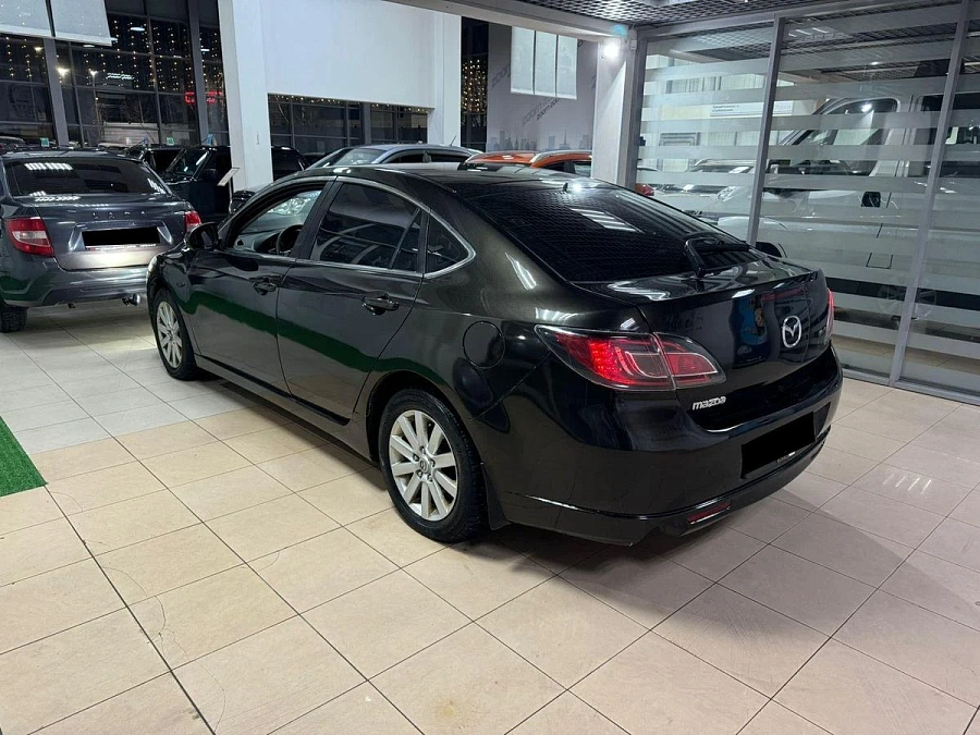 Mazda 6, 2008г., передний привод, механика