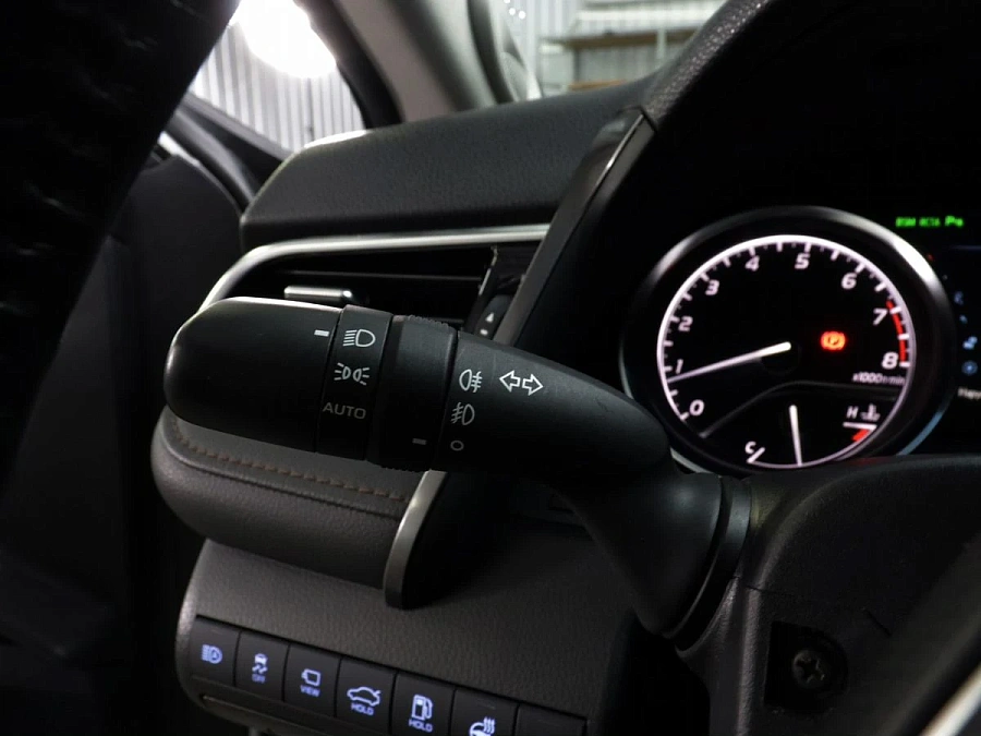 Toyota Camry, 2020г., передний привод, автомат
