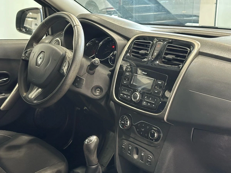 Renault , 2018г., передний привод, механика