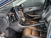 Mercedes-Benz , 2019г., передний привод, робот