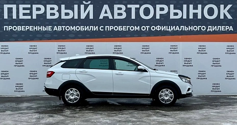 Lada (ВАЗ) Vesta, 2017г, передний привод, автомат
