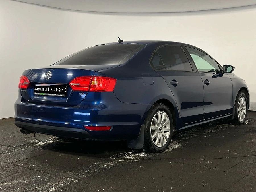 Volkswagen Jetta, 2011г., передний привод, механика