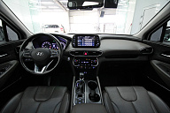 Hyundai Santa Fe, 2019г., передний привод, автомат