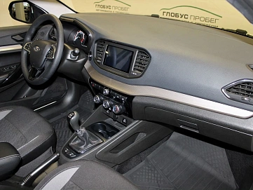 Lada (ВАЗ) Vesta, 2023г, передний привод, механика