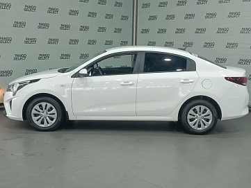 Kia Rio, 2021г, передний привод, автомат