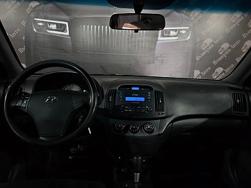 Hyundai Elantra, 2008г, передний привод, автомат