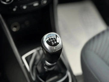 Hyundai Solaris, 2015г, передний привод, механика