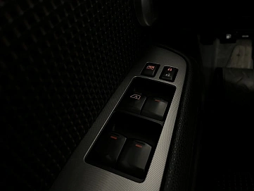 Nissan Tiida, 2010г, передний привод, механика