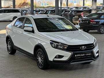 Lada (ВАЗ) , 2018г., передний привод, механика