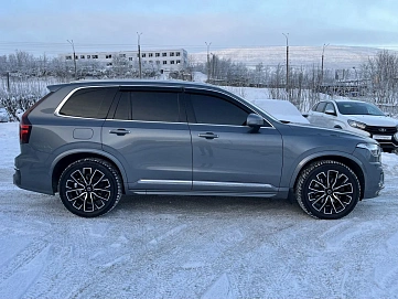 Volvo XC90, 2017г, полный привод, автомат
