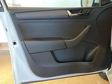 Skoda Rapid, 2021г, передний привод, автомат