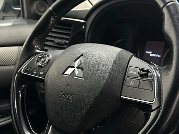 Mitsubishi Outlander, 2017г, полный привод, вариатор