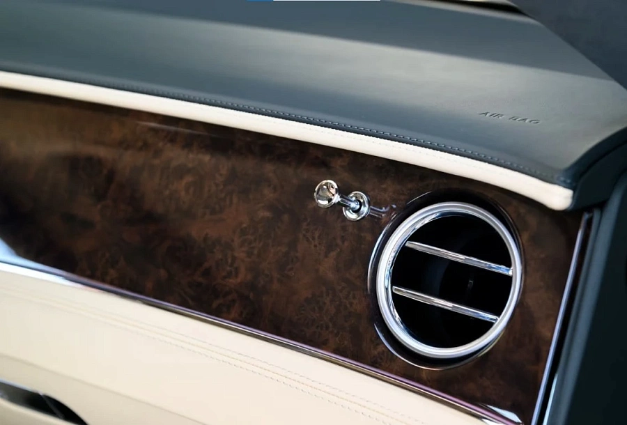Bentley Continental GT, 2026г., полный привод, робот